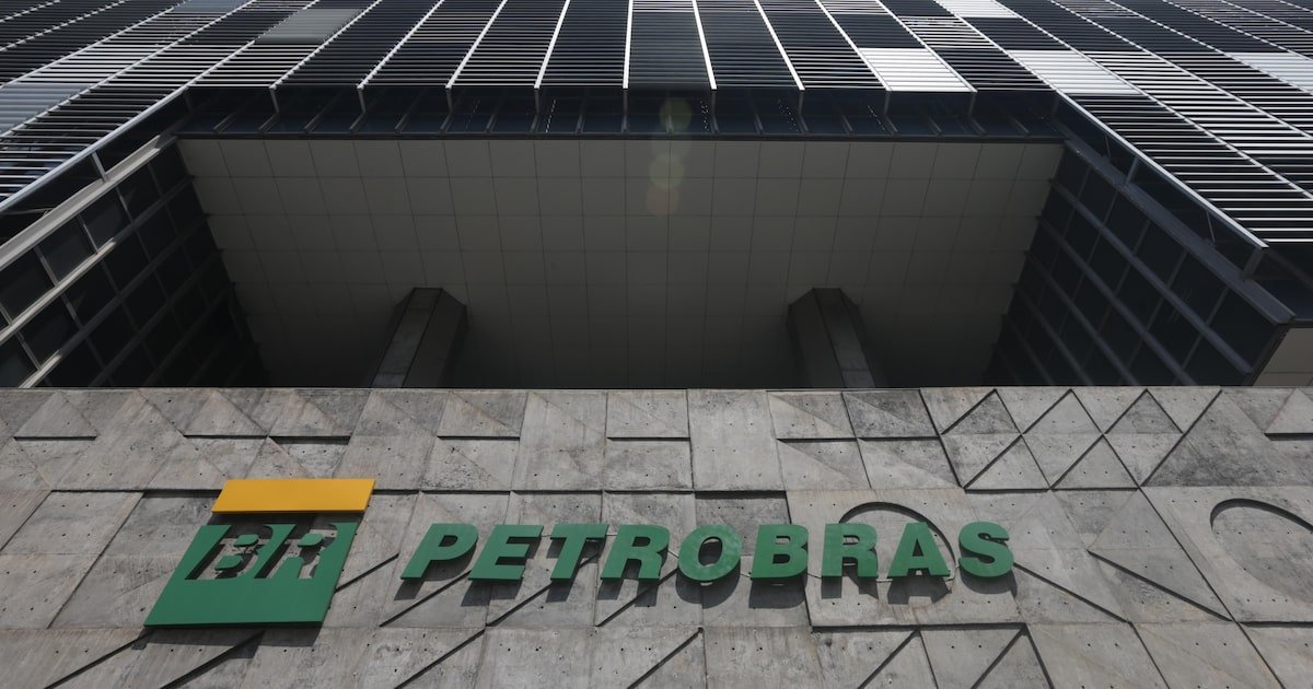 Governo Lula conta votos no conselho da Petrobras e teme derrota em dividendos