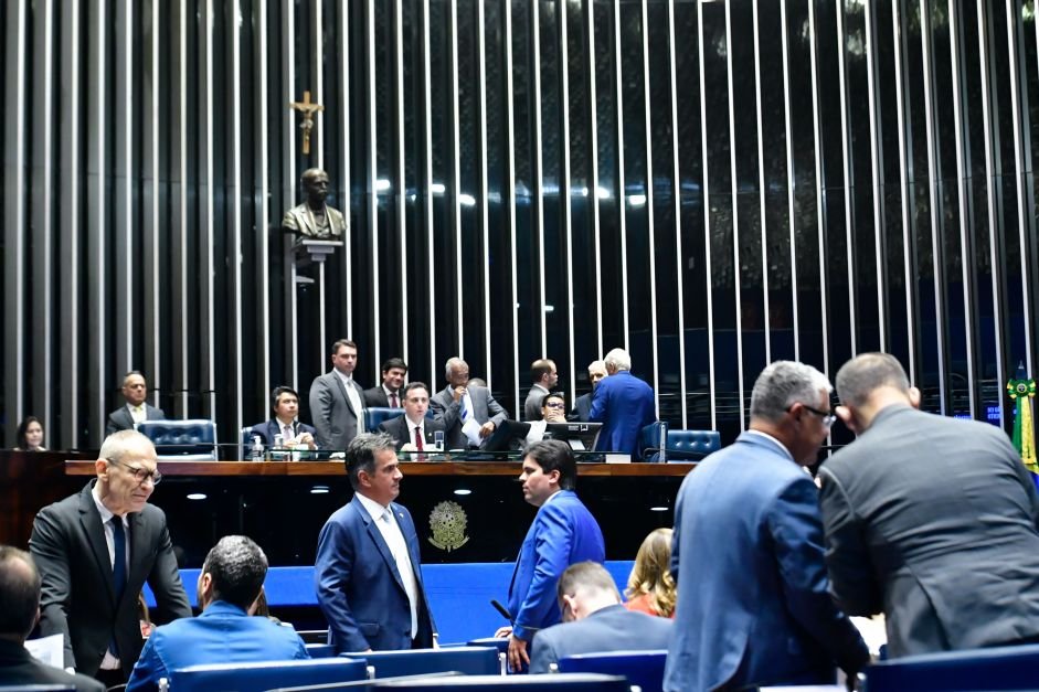 Senado vota PEC das drogas nesta terça-feira; julgamento no STF está parado