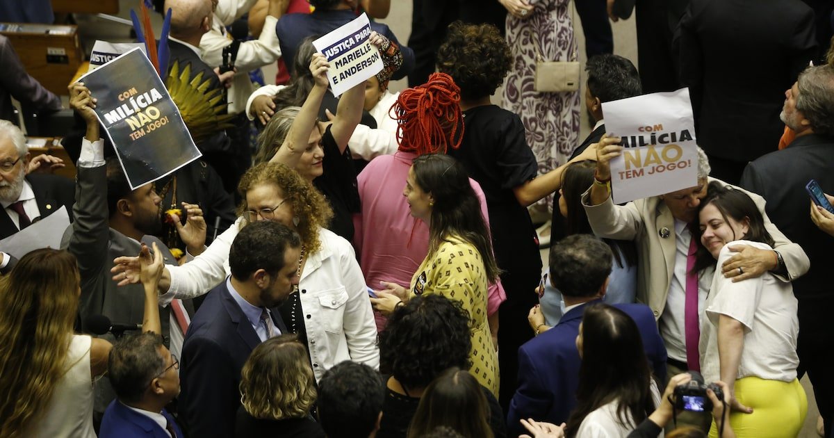 Veja como votaram os deputados na sessão que manteve a prisão de Chiquinho Brazão