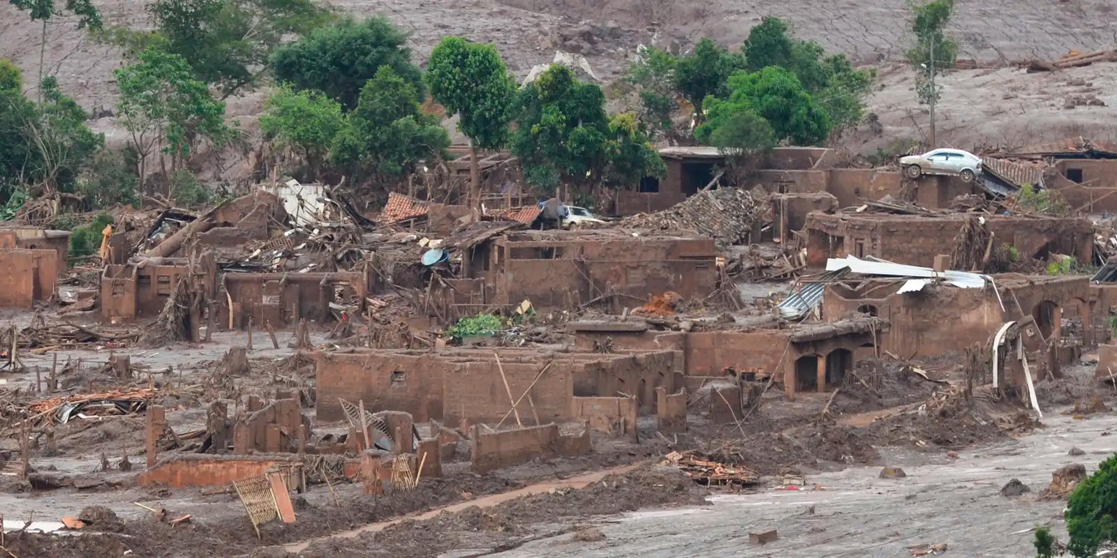 Minas revê regras da caução ambiental de barragens criadas há 6 meses