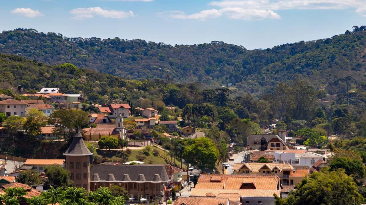 6 cidades serranas de SP para curtir neste inverno gastando pouco