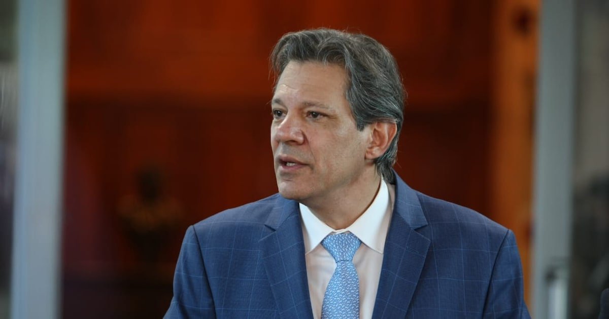 Haddad atribui alta do dólar a ‘ruídos’ e diz que câmbio deve se acomodar com decisão sobre gastos